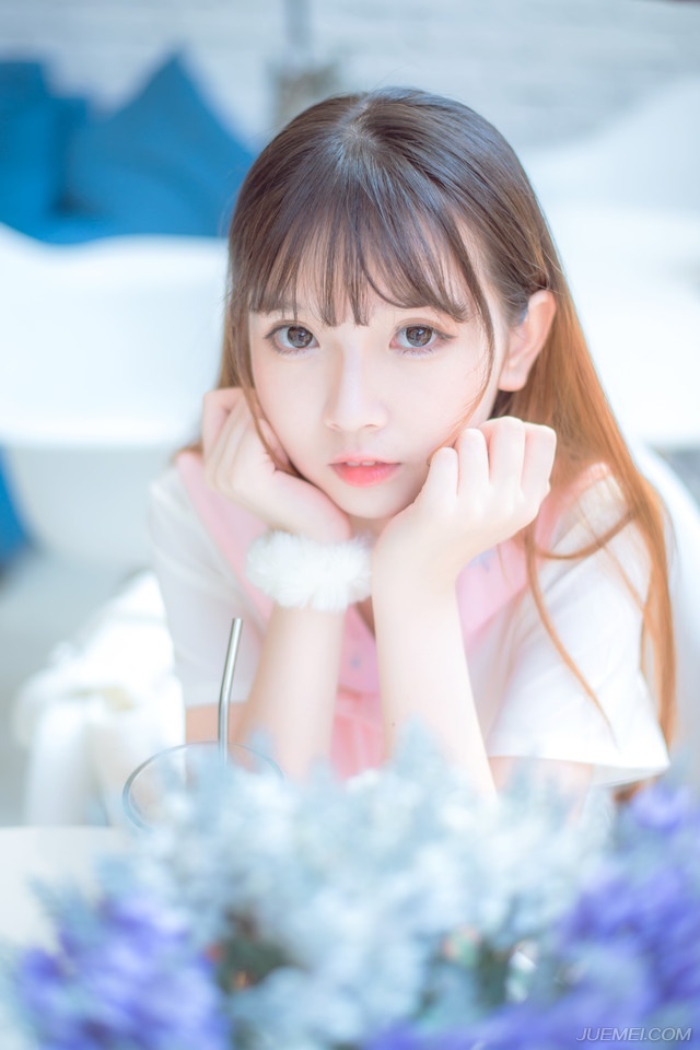 这个世界就这么不完美。你想得到些什么就不得不失去些什么。
